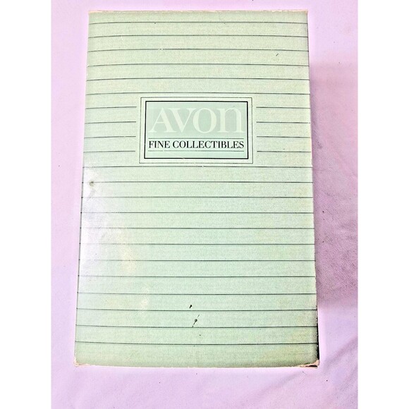 Elvis Presley Porcelain Hand Painted Figurine Avon VTG 1987 Memphis King Of Rock - Picture 10 of 11